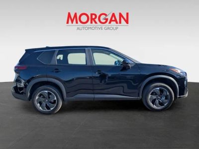 2025 Nissan Rogue — side profile view