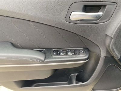 2023 Dodge Charger - Photo 19