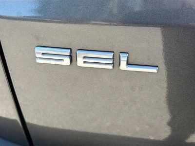 2020 Ford Escape — photo 12 view