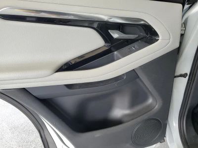 2020 Land Rover Range Rover Evoque — photo 13 view