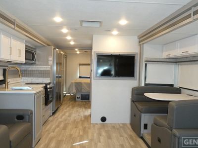 2026 Thor Motor Coach Windsport - Photo 5