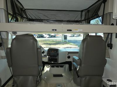 2026 Thor Motor Coach Windsport - Photo 13