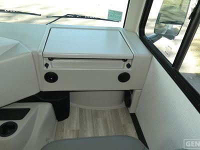 2026 Thor Motor Coach Windsport - Photo 10