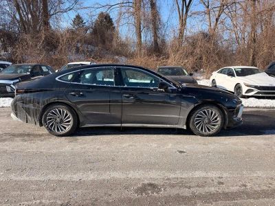 2024 Hyundai Sonata Hybrid Limited - Photo 3