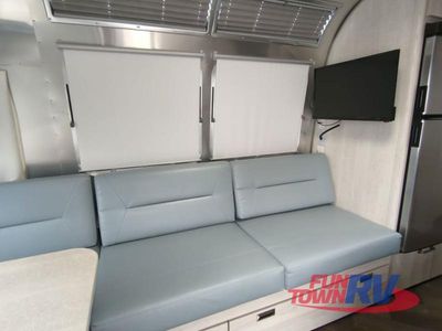 2023 Airstream International - Photo 23