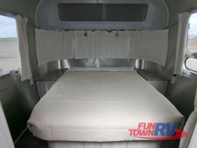 2023 Airstream International - Photo 34