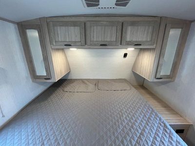 2022 Cruiser RV Shadow Cruiser - Photo 8