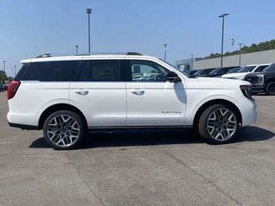 2026 Ford Expedition - Photo 2