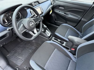 2025 Nissan Versa - Photo 4