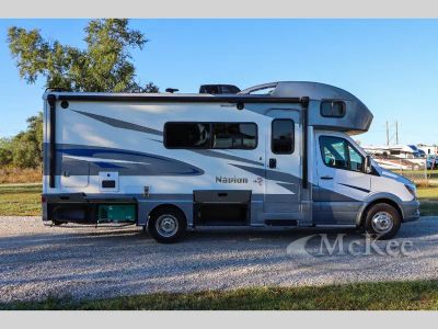 2019 Winnebago Navion - Photo 6