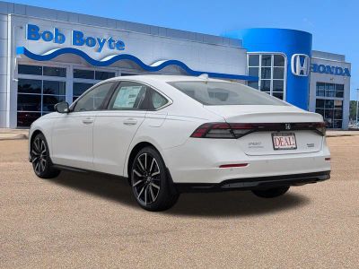 2026 Honda Accord Hybrid - Photo 5