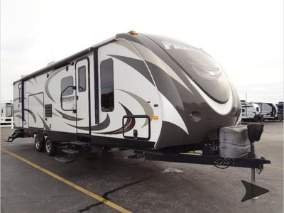 2013 Keystone RV Premier Ultra Lite - Photo 1