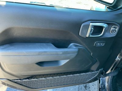 2026 Jeep Wrangler — photo 10 view