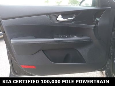 2024 Kia Forte - Photo 19