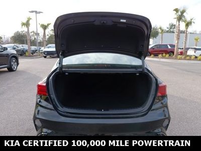 2024 Kia Forte - Photo 25