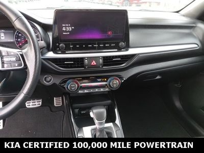 2024 Kia Forte - Photo 11