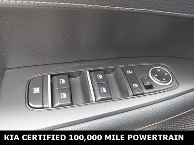 2024 Kia Forte - Photo 18