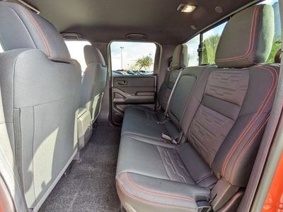 2026 Nissan Frontier — photo 15 view