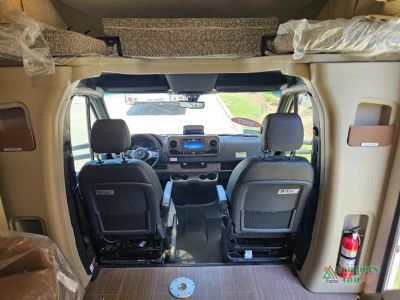 2027 Winnebago View - Photo 13