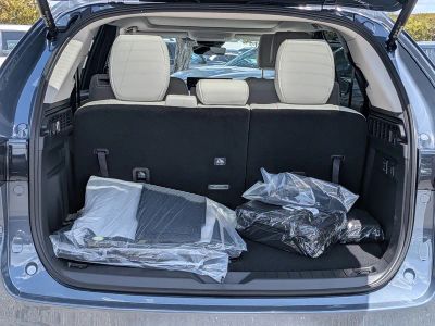 2026 Mazda CX-90 — photo 13 view