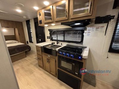 2025 Forest River RV Cherokee Grey Wolf - Photo 14