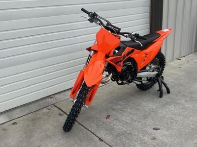 2025 KTM 125 SX - Photo 2
