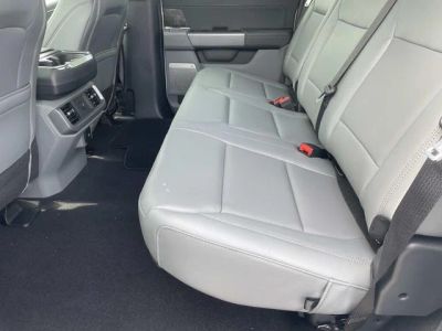 2025 Ford F-150 Lightning - Photo 8