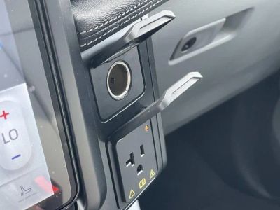 2025 Ford F-150 Lightning - Photo 22