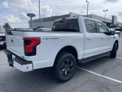 2025 Ford F-150 Lightning - Photo 3