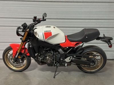 2024 Yamaha XSR900 - Photo 5