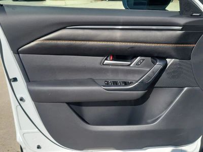 2026 Mazda CX-50 Hybrid — photo 17 view
