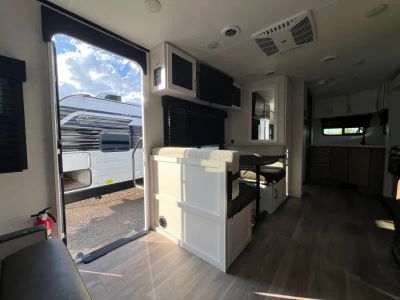 2027 Jayco NORTH TRAIL — photo 14 view