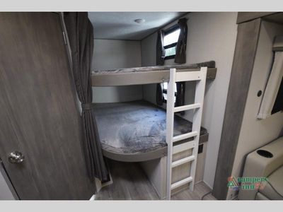 2026 Coachmen RV Catalina Legacy - Photo 40