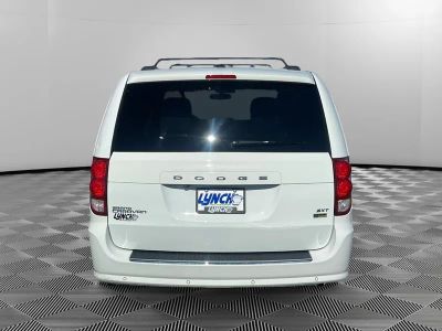 2018 Dodge Grand Caravan — rear three-quarter view