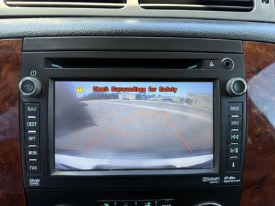 2014 Chevrolet Suburban 1500 - Photo 27