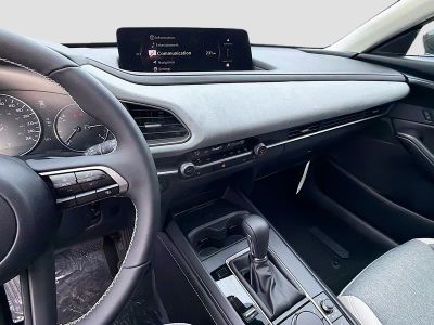 2026 Mazda CX-30 — photo 28 view