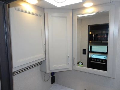 2026 Thor Motor Coach MAGNITUDE GRAND - Photo 20