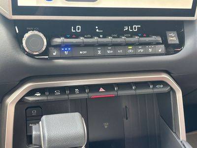 2026 Toyota Tundra — photo 12 view