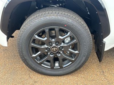 2026 Toyota Tundra — photo 25 view
