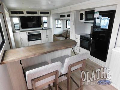 2026 Forest River RV Grand Surveyor - Photo 4