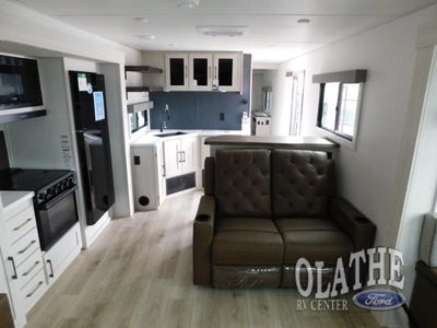 2026 Forest River RV Grand Surveyor - Photo 6