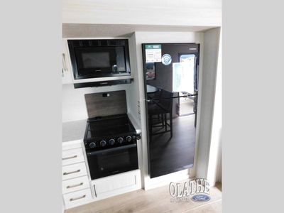2026 Forest River RV Grand Surveyor - Photo 10