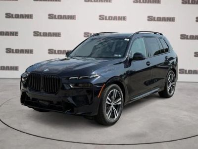 2027 BMW X7 xDrive40i in Carbon Black Metallic — front three-quarter view