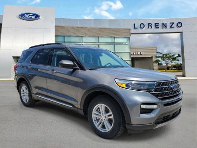 2023 Ford Explorer — rear three-quarter view
