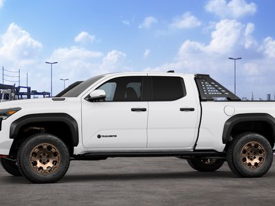 2026 Toyota Tacoma i-FORCE MAX - Photo 5