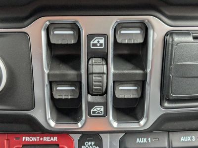2026 Jeep Wrangler — photo 24 view