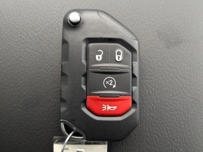2026 Jeep Wrangler — photo 31 view