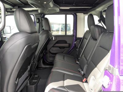2026 Jeep Wrangler — photo 13 view