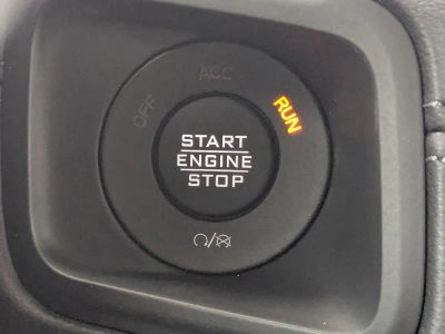 2026 Jeep Wrangler — photo 30 view