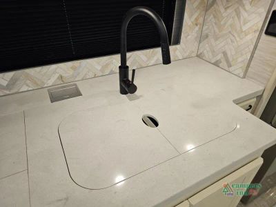 2027 Tiffin Motorhomes Allegro RED — photo 26 view
